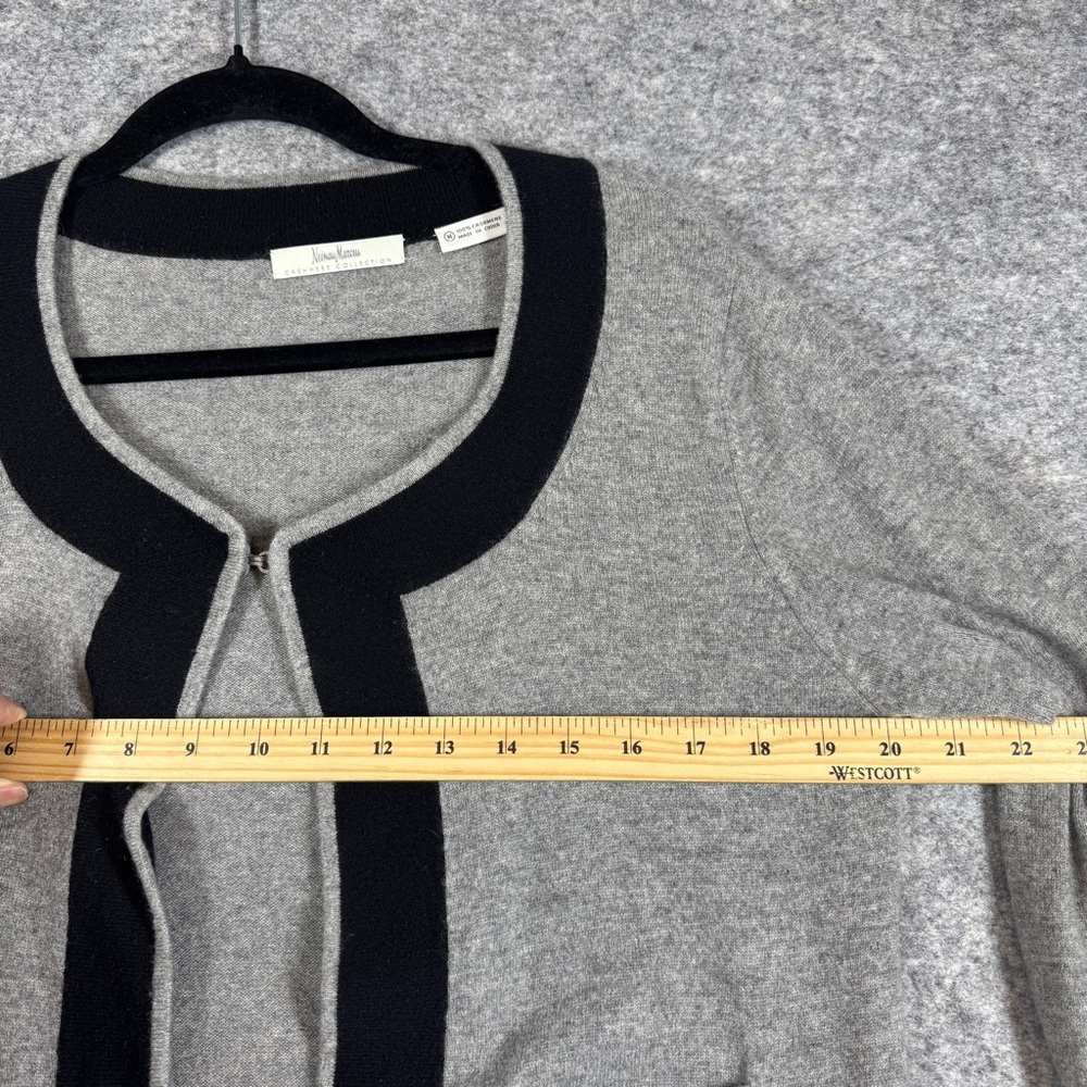 Neiman Marcus Gray Black Cashmere Cardigan Open Front Quiet Luxury Minimalist M - Picture 9 of 14
